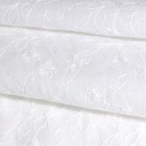 Bio-Voile aus Baumwolle mit Stickerei Design 69836 - weiß 
