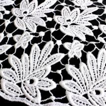 Guipure-Allover aus BIO-Baumwolle Design 69848 - weiß 
