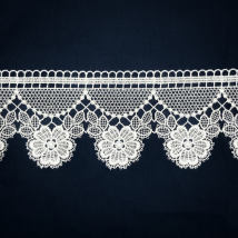 Spitzen-Borte B33 in Weiß, 11 cm breit 